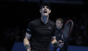 Andy Murray ends season as No. 1, beats Novak Djokovic at ATP finals